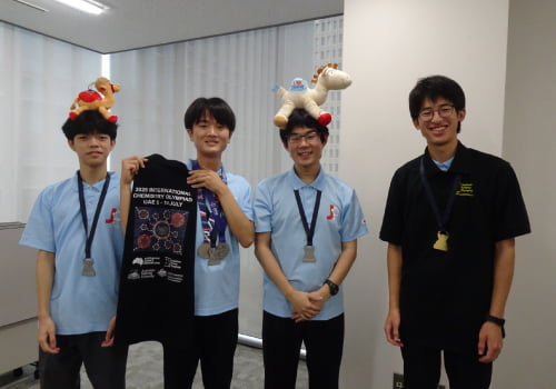 第57回アラブ首長国連邦ドバイ大会代表生徒インタビュー！！写真1